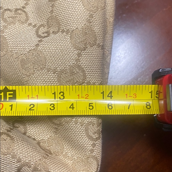 Gucci Tan Shoulder Bag - Picture 7 of 10